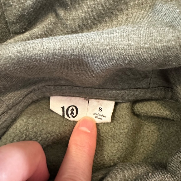 Tentree Banshee Hoodie in green & grey - Picture 10 of 10